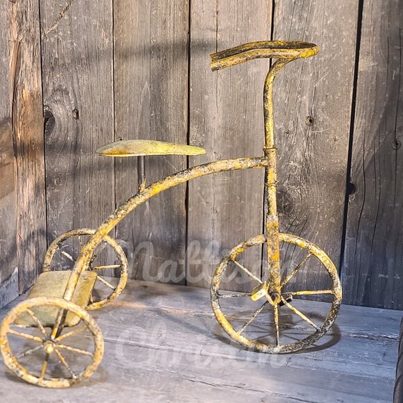 Antique Inspired Distressed Metal Tabletop Toy Trike - Picture 4 of 7